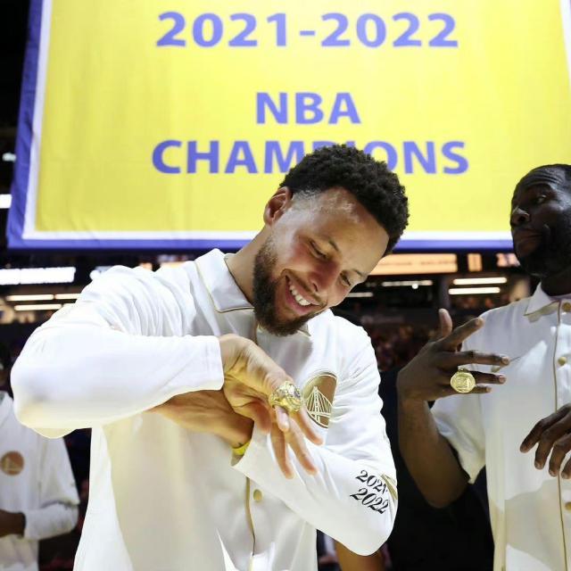 知识挑战-11人轮换12人出场 科尔新赛季面临甜蜜的用人烦恼